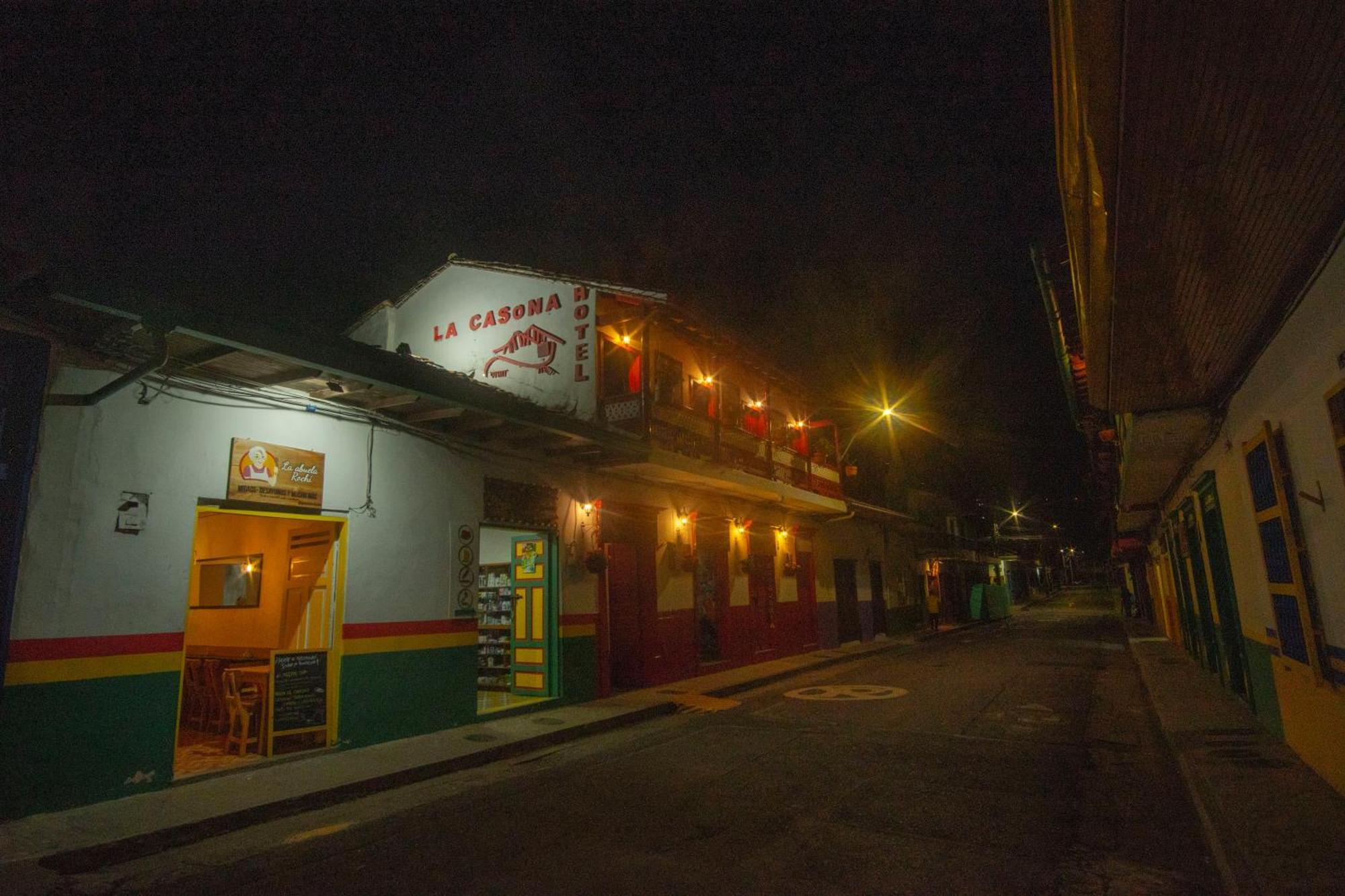 Hotel La Casona Jardin Bagian luar foto