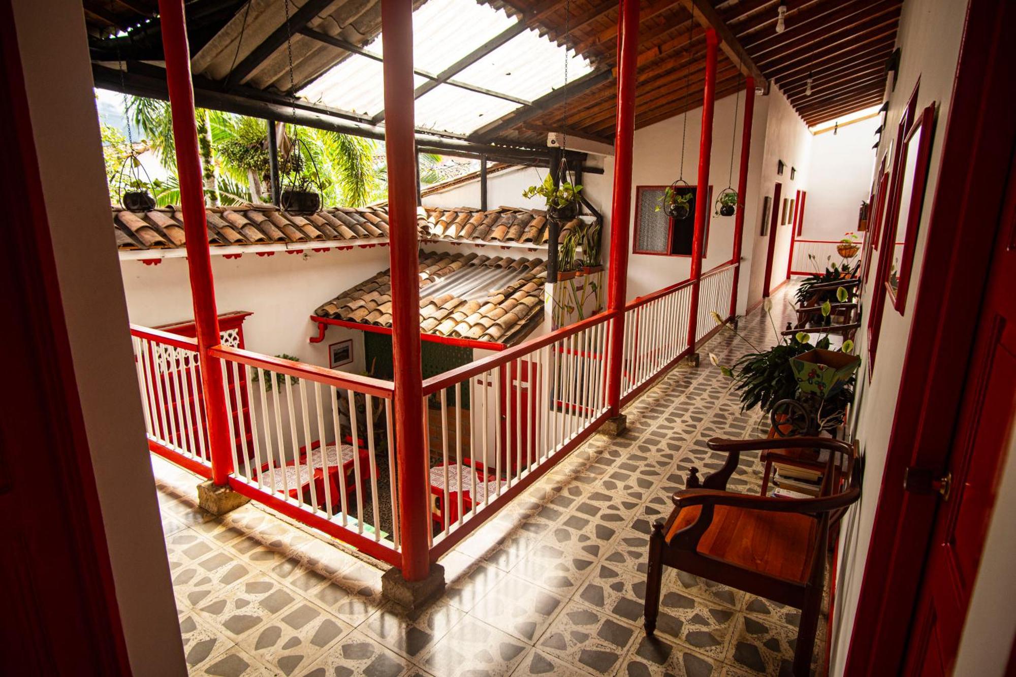 Hotel La Casona Jardin Bagian luar foto