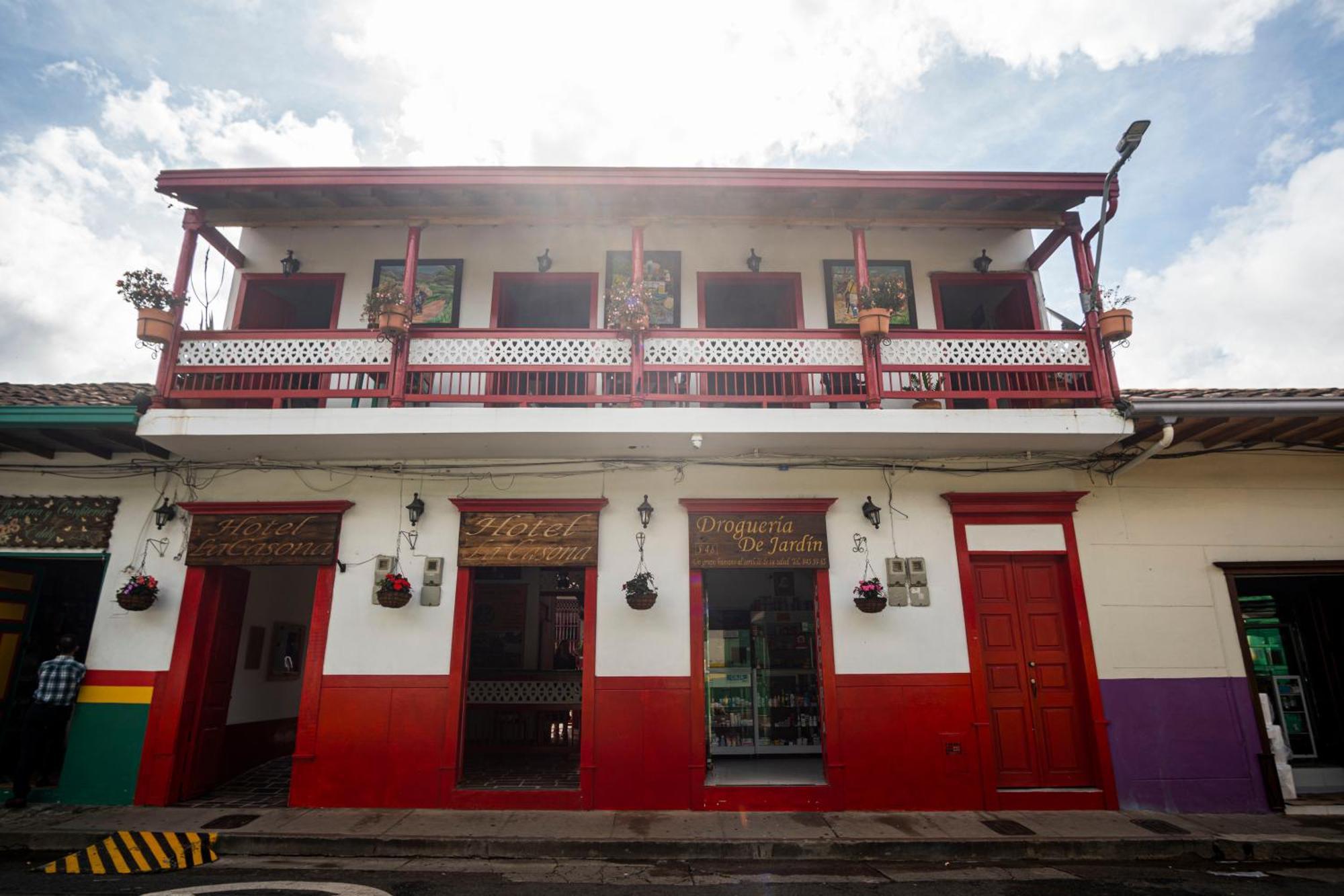 Hotel La Casona Jardin Bagian luar foto