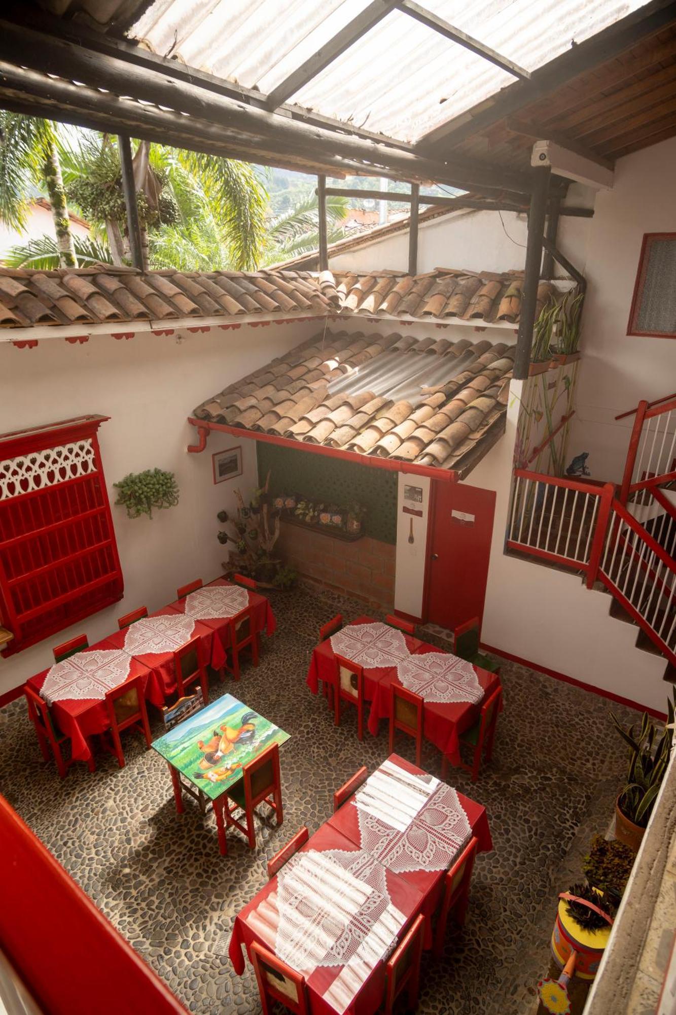 Hotel La Casona Jardin Bagian luar foto