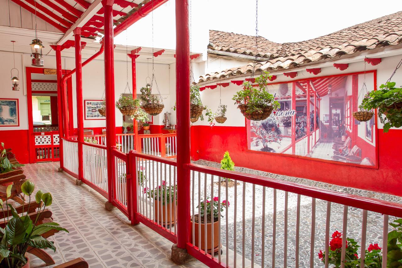 Hotel La Casona Jardin Bagian luar foto