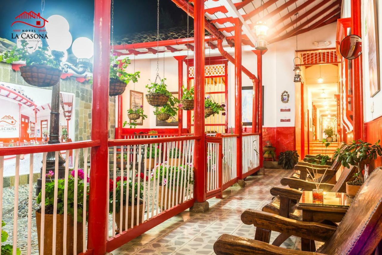Hotel La Casona Jardin Bagian luar foto