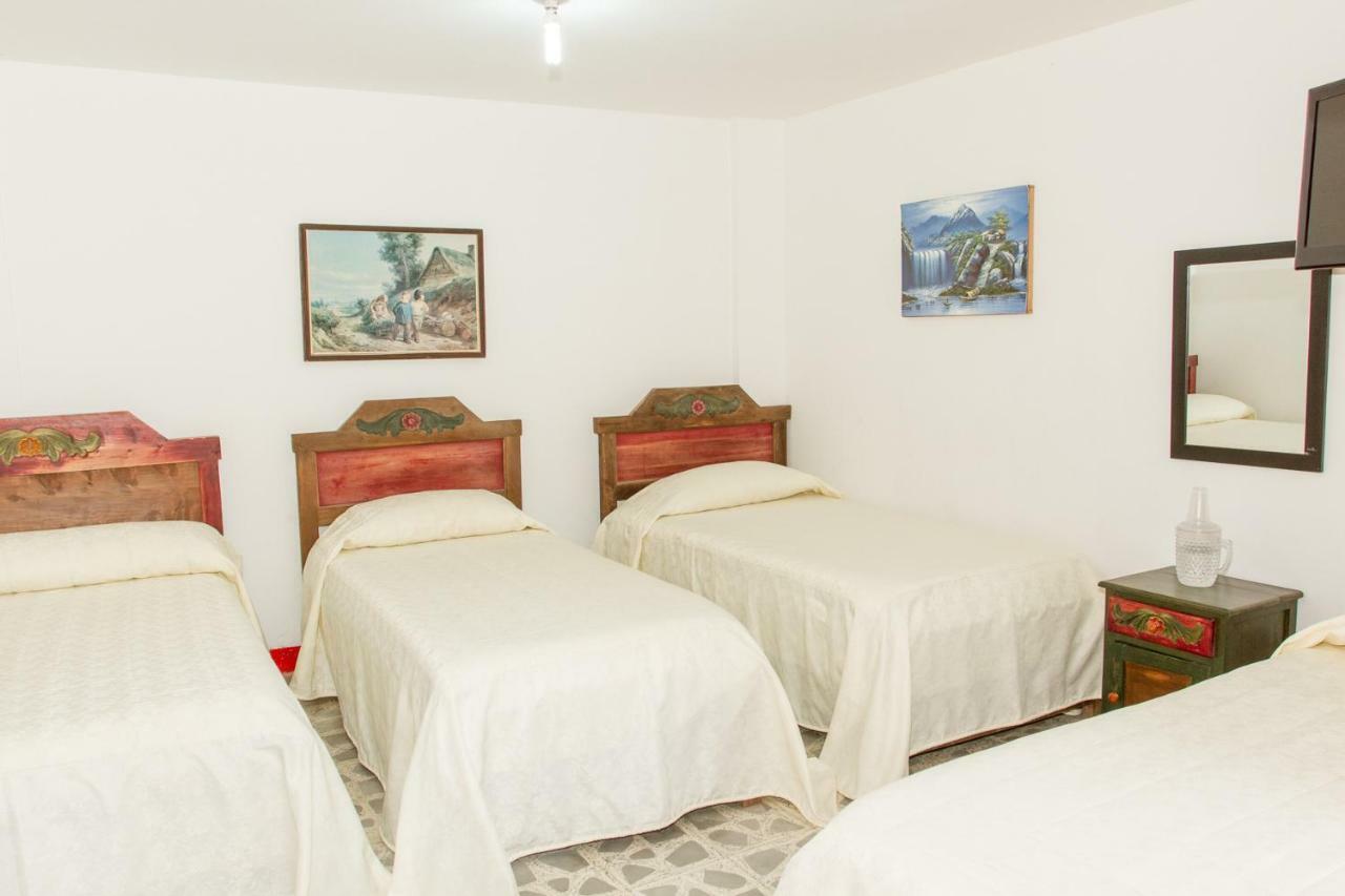 Hotel La Casona Jardin Bagian luar foto